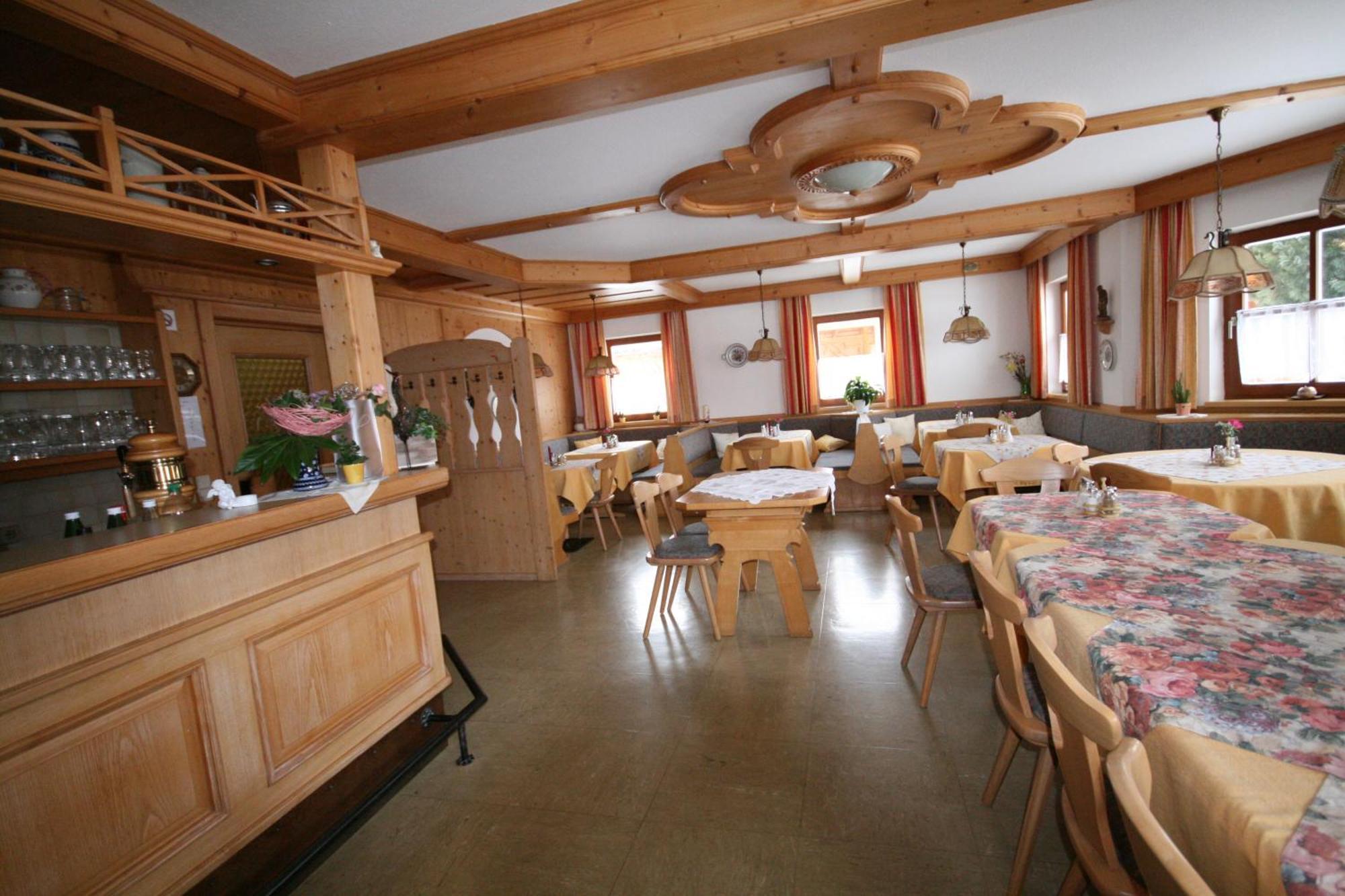 Pension Thorerhof Haus im Ennstal Bagian luar foto