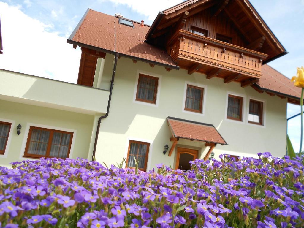 Pension Thorerhof Haus im Ennstal Bagian luar foto